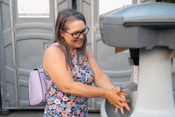Best Portable bathroom rental  in Wonder Lake, IL